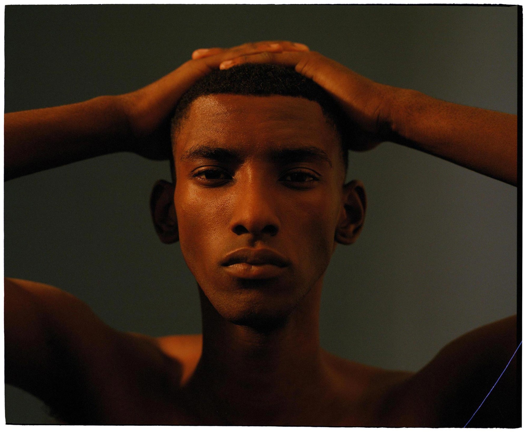 Luke & Nik - dscene_lukeandnik_003_2000_landscape