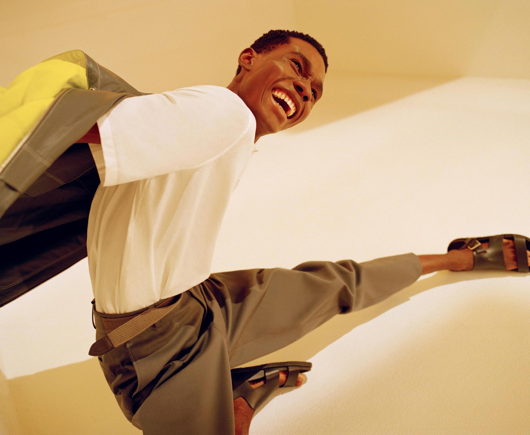 Luke & Nik - esquire_lukeandnik_003_landscape