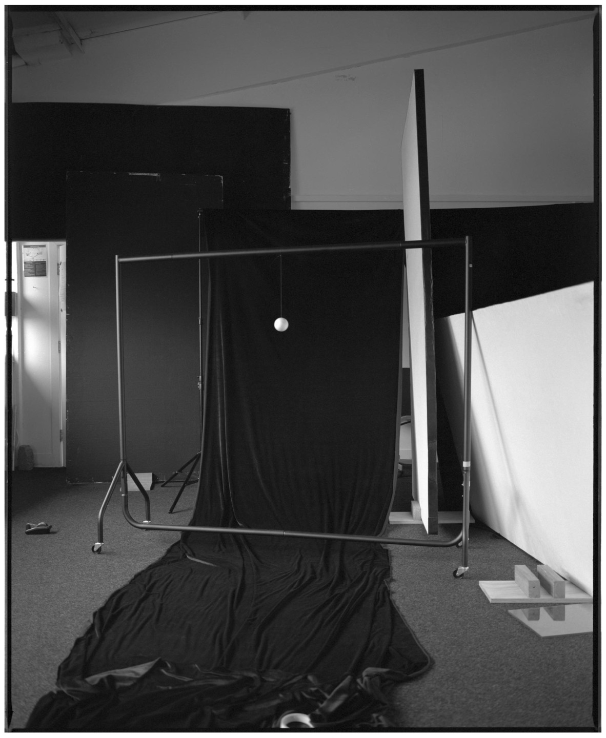 Luke & Nik - grey_lukeandnik_015