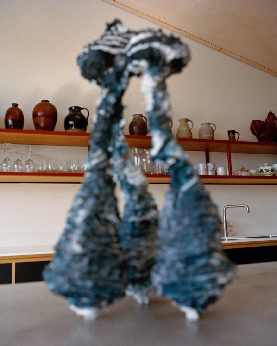 Luke & Nik - ln737_mh_r1_012