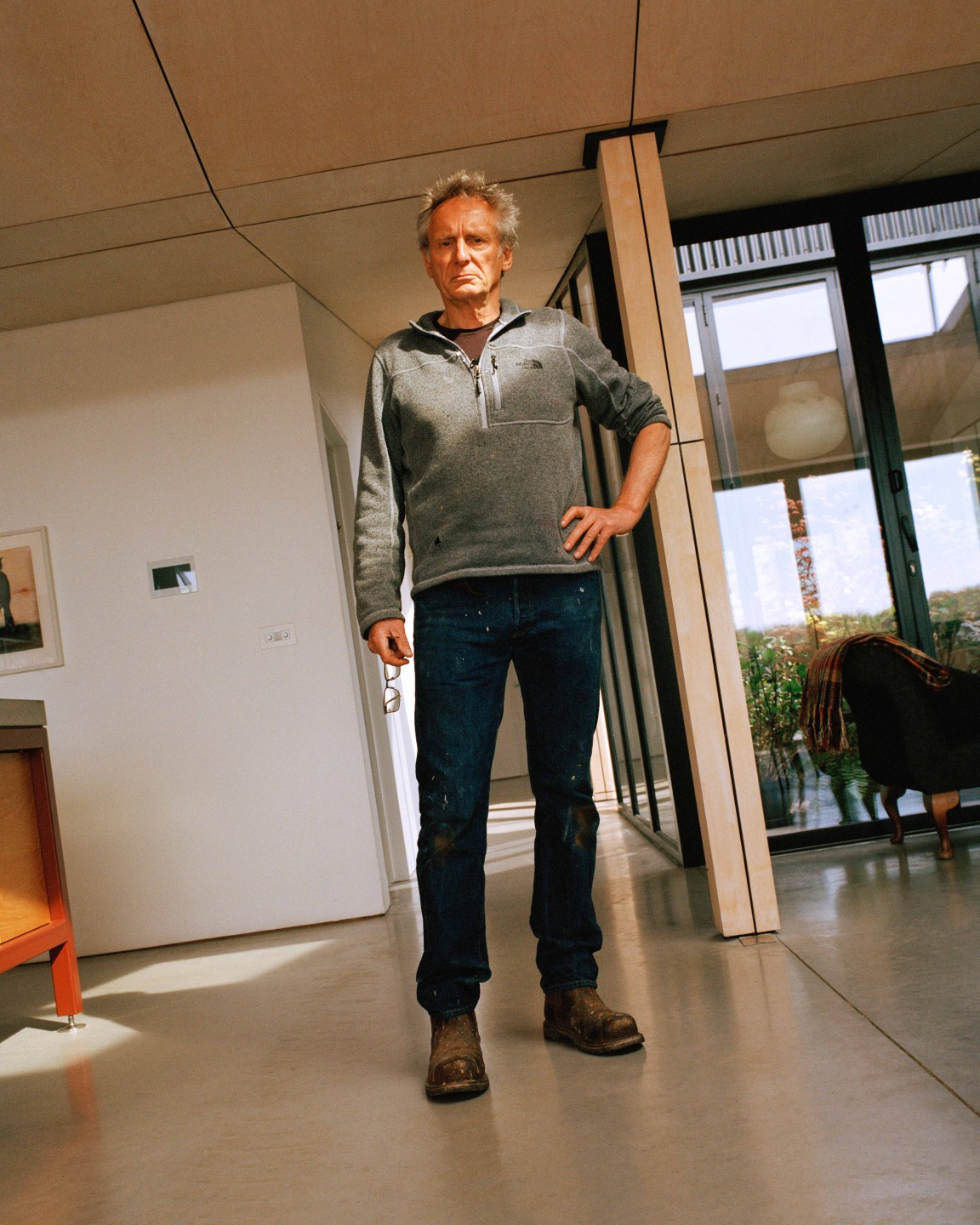 Luke & Nik - ln737_mh_r1_013